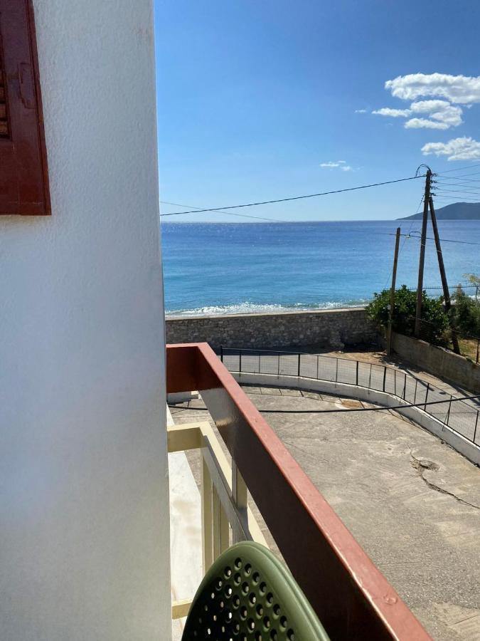Thassa Beach Apartment No1 Leonídion Buitenkant foto